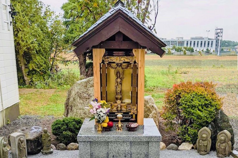 ペットの葬儀・お墓 ペット合同墓 有情堂｜千歳市 秀法寺